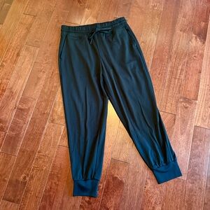 Lou & Grey Black Jogger Pants Medium